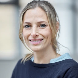 Julia_Hartkopf_Med_Mitarbeiter_ 213