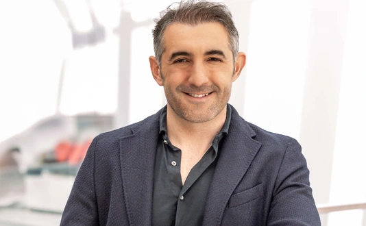 Ali Ertürk_KI-Erweiterung für Website