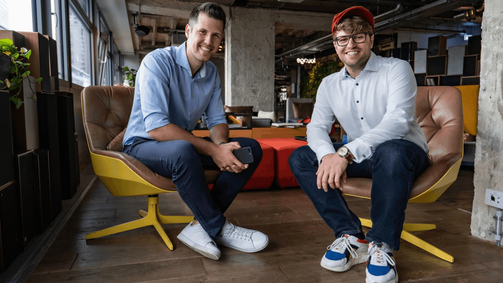 Karsten Kossatz (rechts) gründete mit seinem Geschäftspartner Erik Müller das Projekt Independesk. | © Independesk