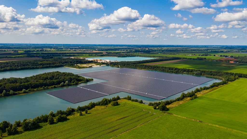 Floating PV Project Sellingen in drone view