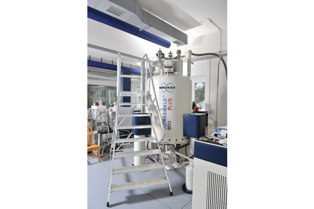 NMR Spektrometer im Labor