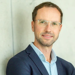 Prof. Dr. Gil Westmeyer, ISBM, Institut für synthetische Biomedizin
Portrait Matthias Tunger 2022
HPC / ISBM