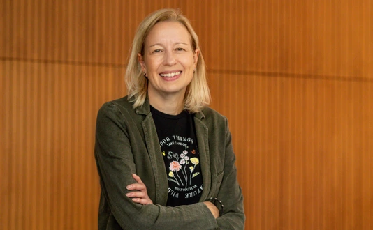 Dr. Alexandra Schneider