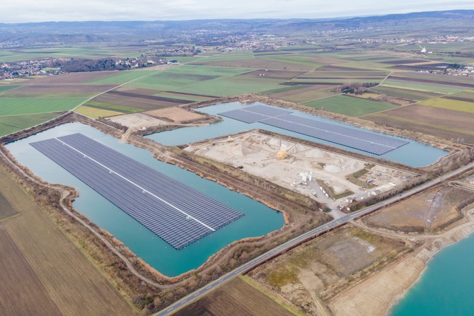 Plus grande centrale solaire flottante d’Europe centrale