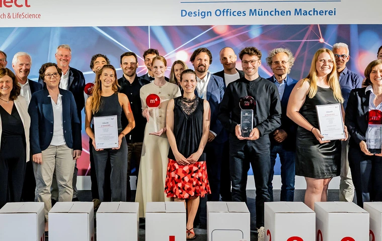 m4_Award_Ceremony_press