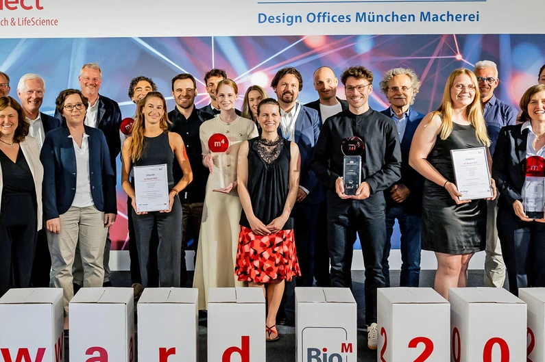 m4_Award_Ceremony_press