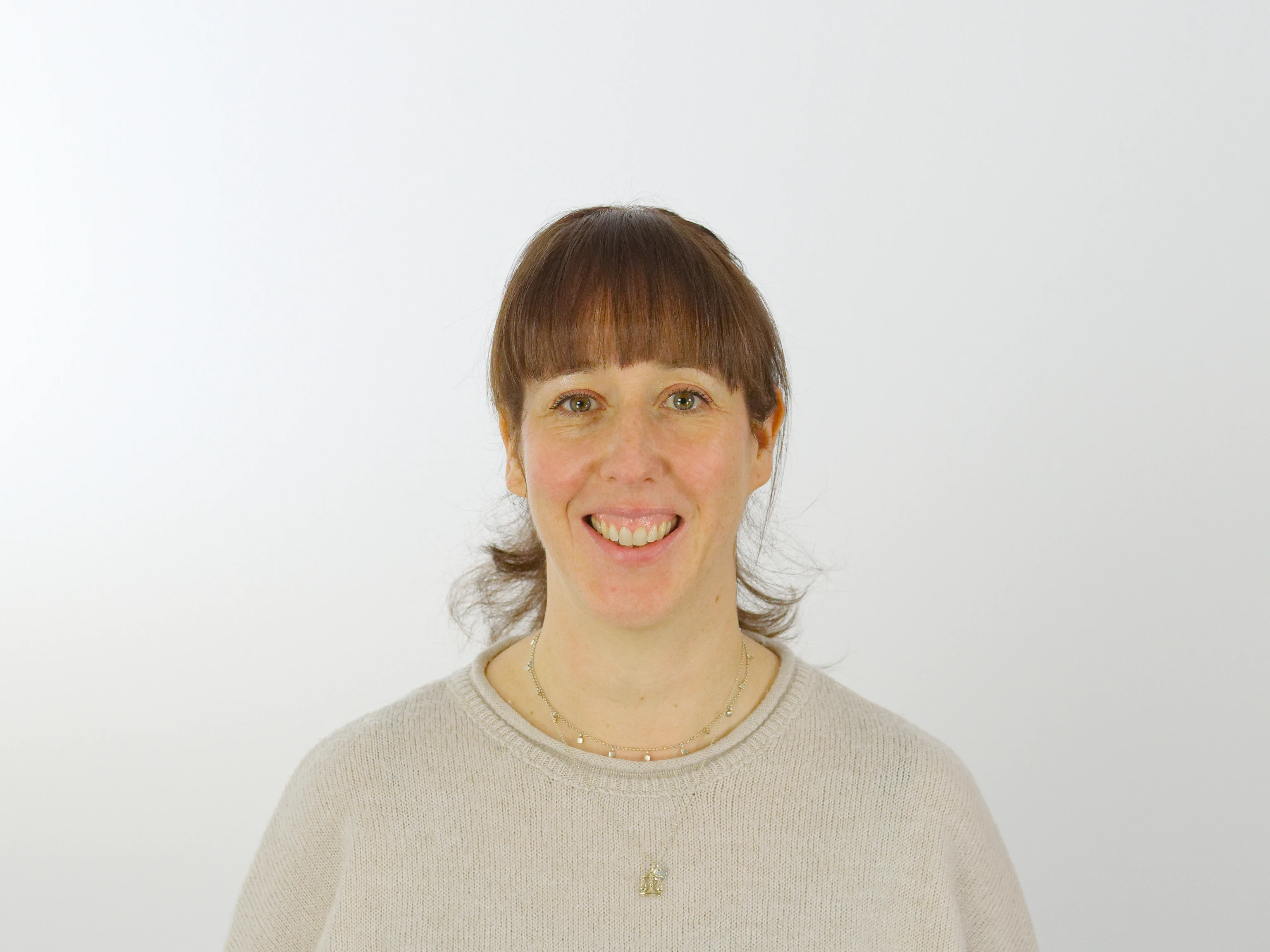 Porträt Angela Jurik-Zeiller
