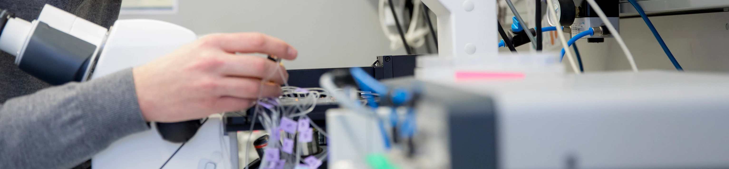 Matthias Meier im Lab, Pioneer Campus