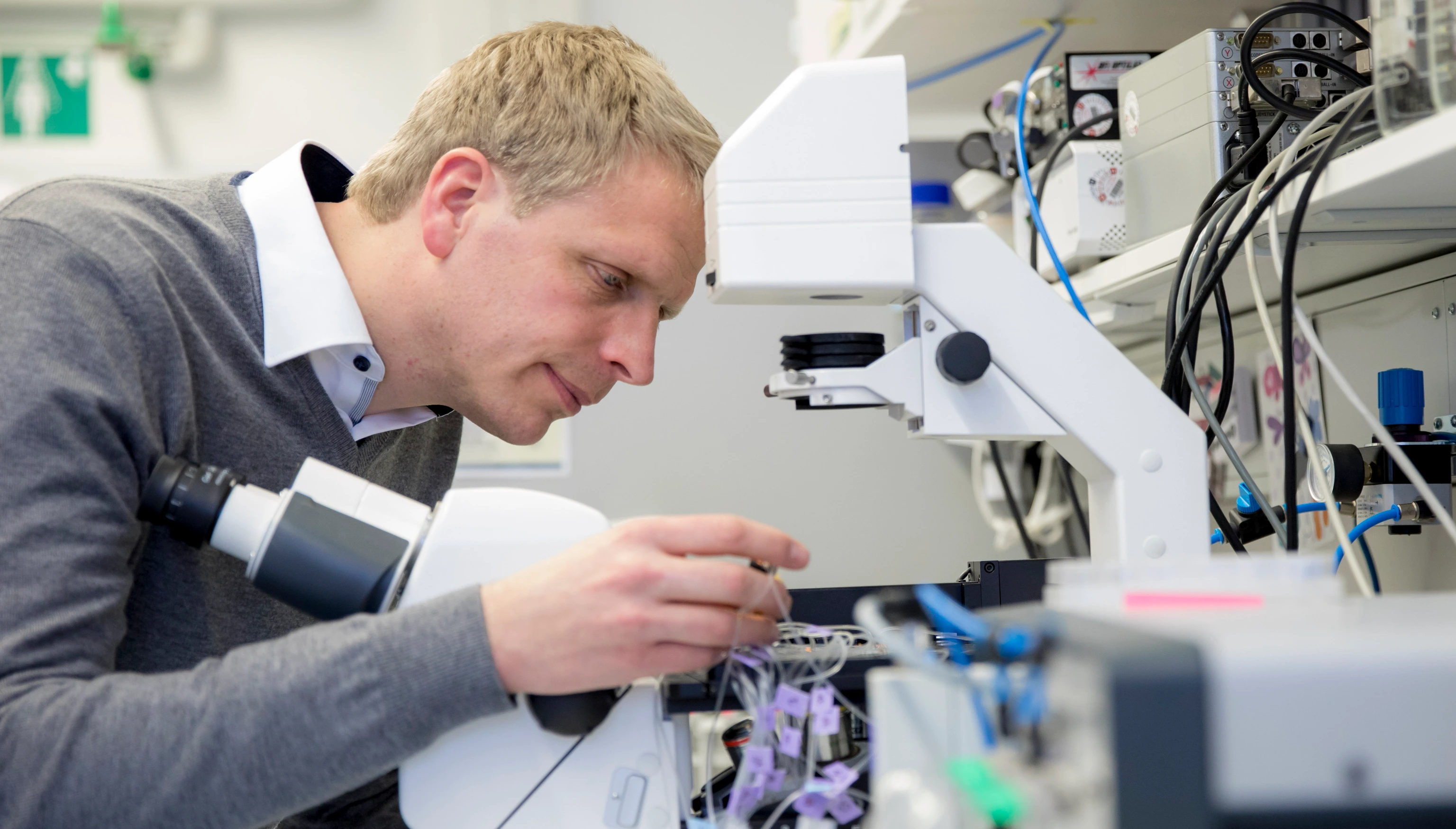 Matthias Meier im Lab, Pioneer Campus