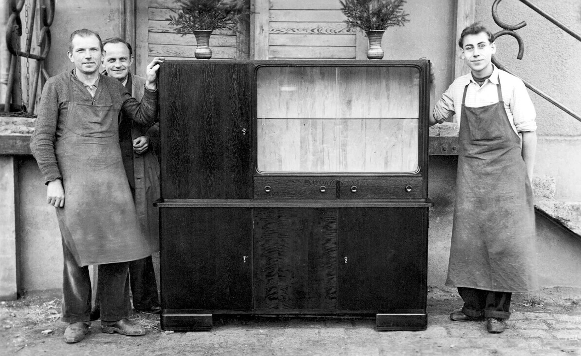 palmberg-historie-moebel-zum-wohnen-1952,noindex