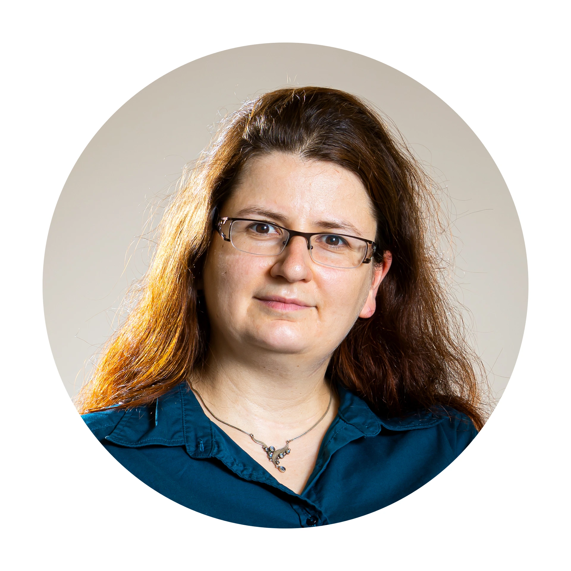 MA-Profilbild Claudia Gebhardt_rund