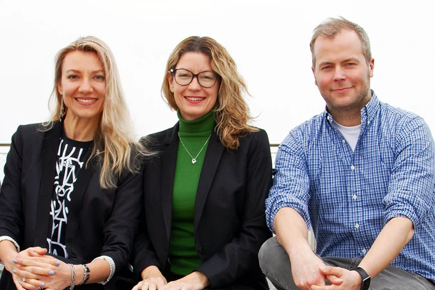 IMG_7183_Admin_Team_Outdoor_Seating 1