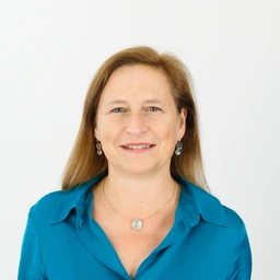 Porträt Stefanie Arnolds