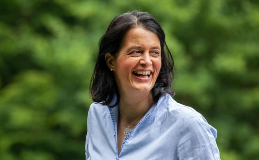 Portrait Prof. Claudia Traidl-Hoffmann