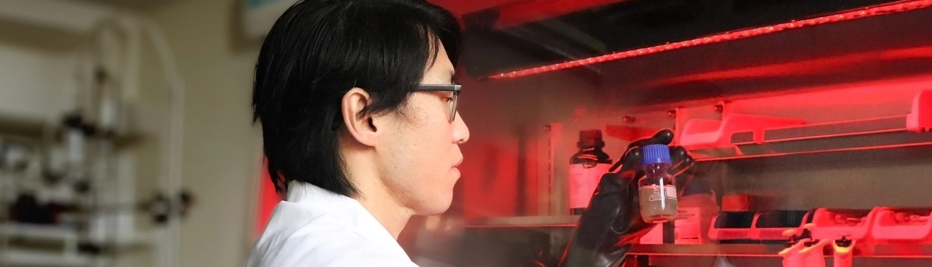 [Translate to German:] Dr. Jain Cui - Photonic Biosystems and Technologies