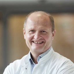 Prof_Stefan_ Porträt 1(1)