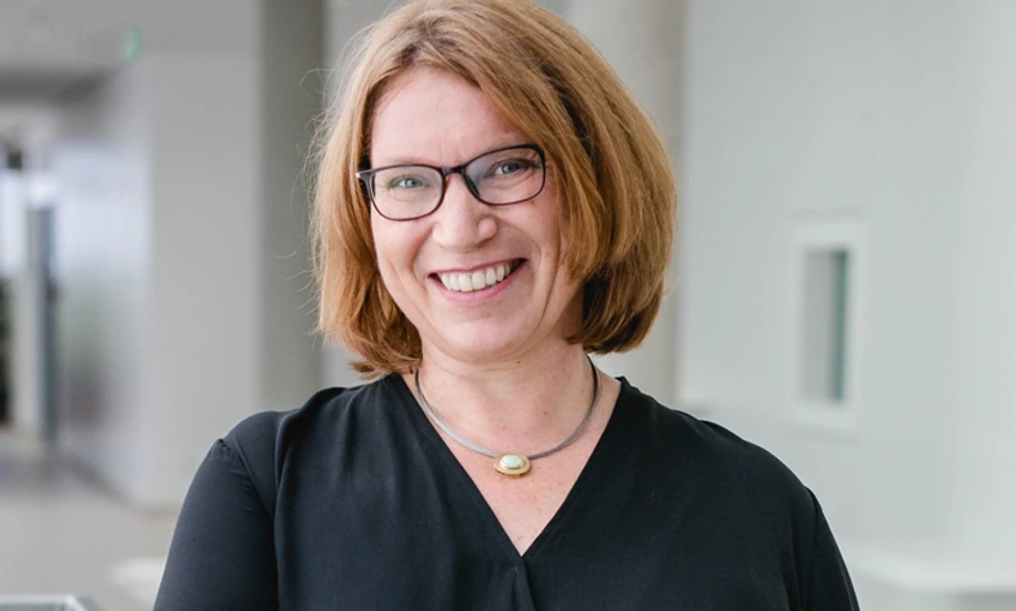 Susanne Heck HDC background
