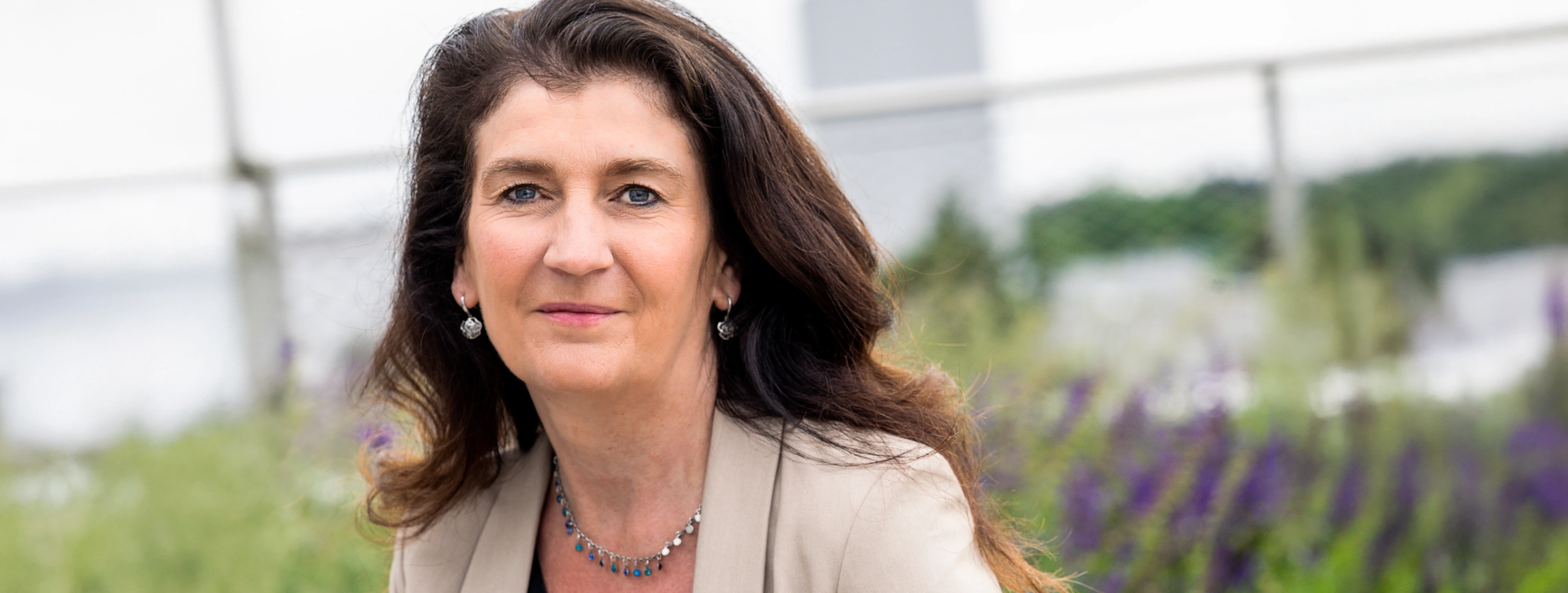 Dr. Annette Feuchtinger