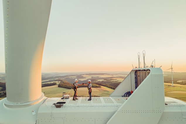 Technical and commercial management