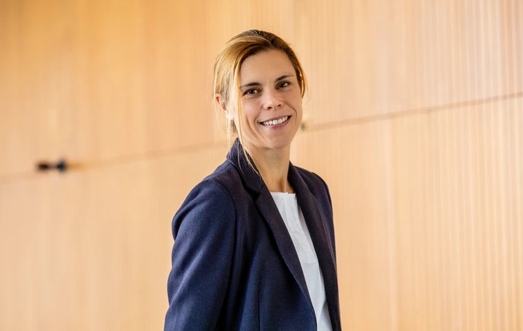 Porträt Nicole Maison