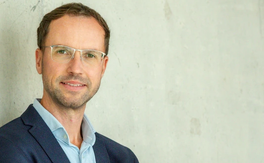 Prof. Dr. Gil Westmeyer