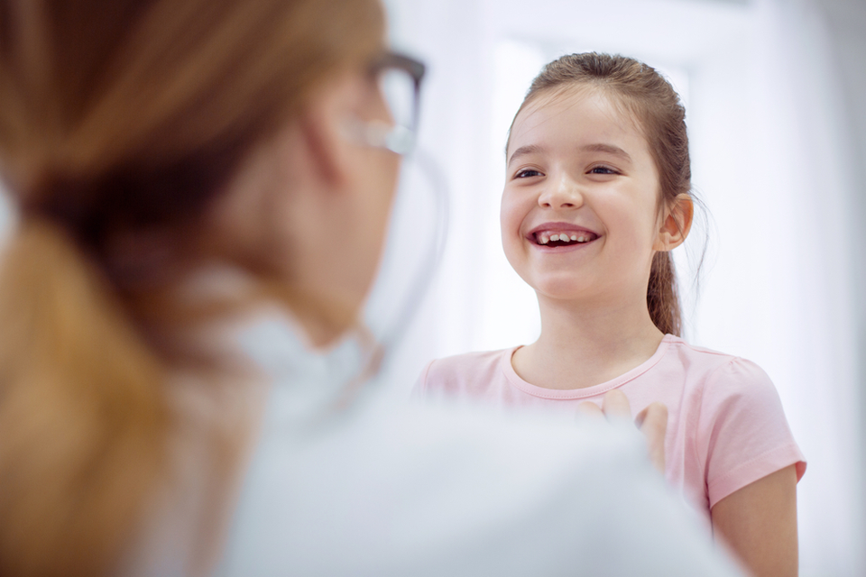 Child_psychologist_smile