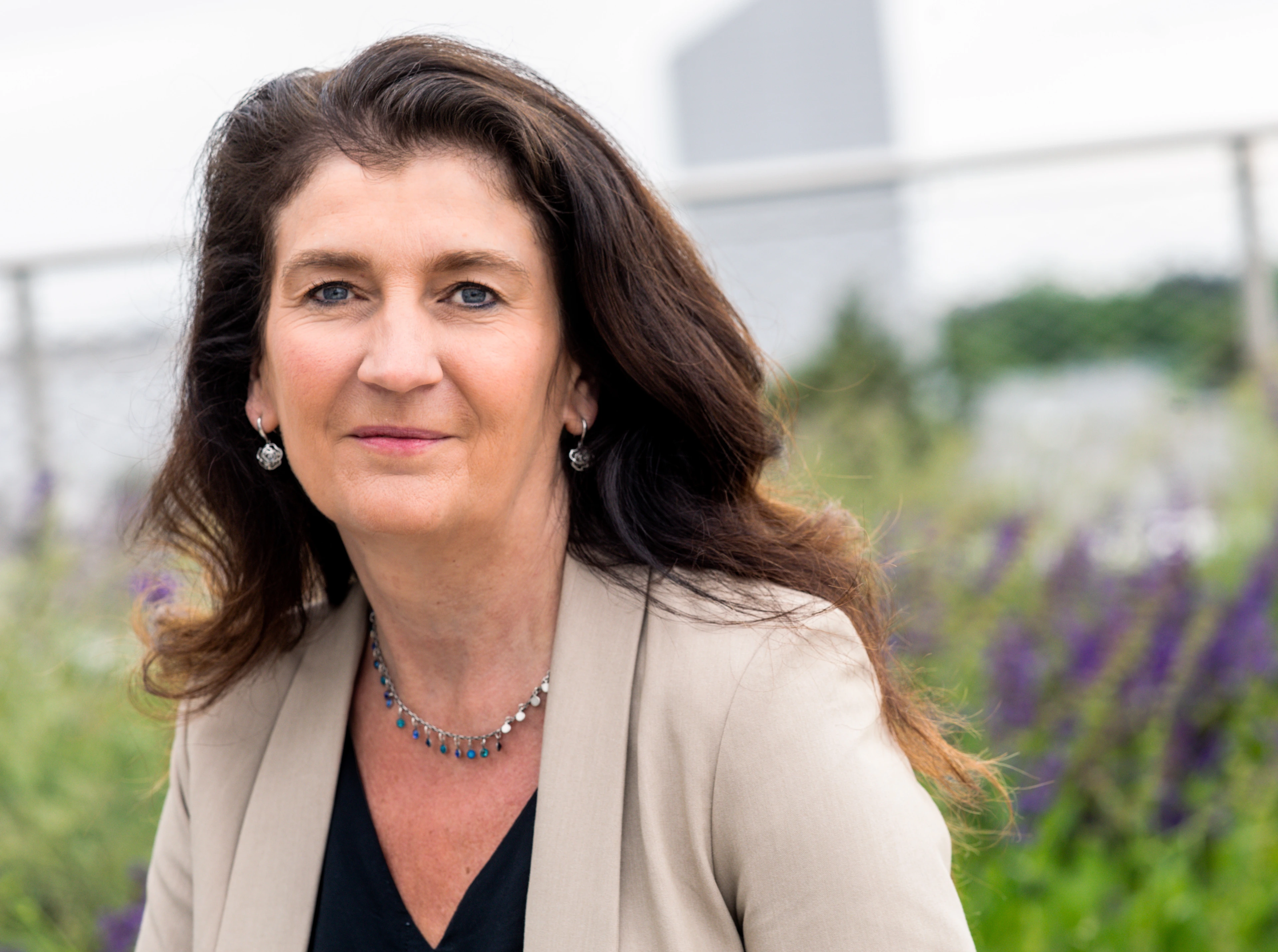 Dr. Annette Feuchtinger