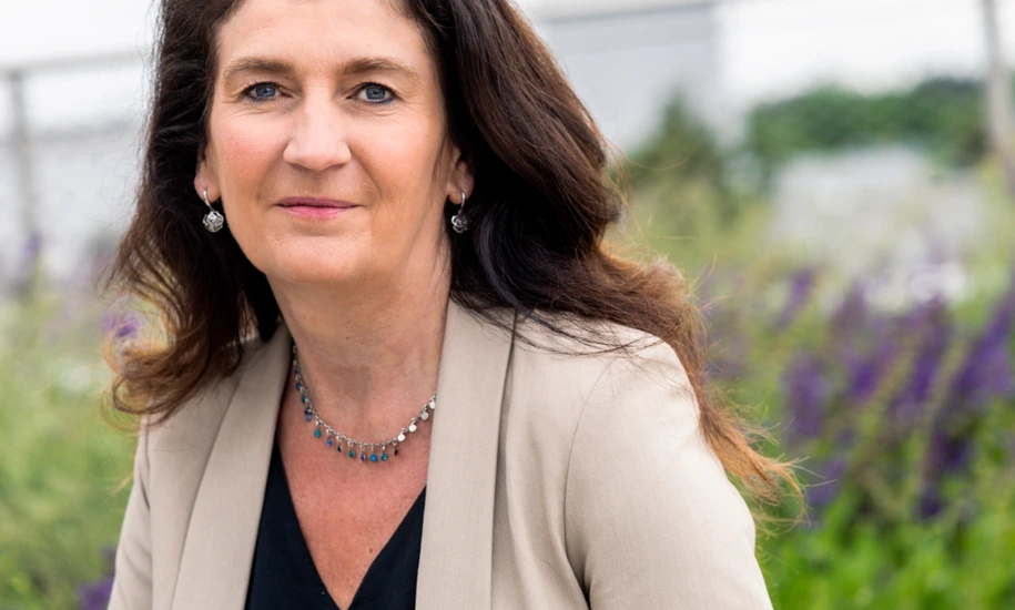 Dr. Annette Feuchtinger
