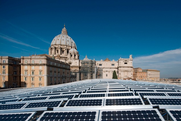 The solar plant in front of the Vatican