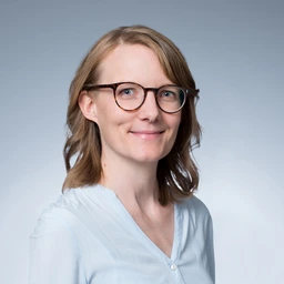 Porträt Julia Esser-von Bieren