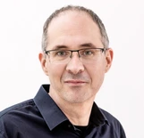 Professor Timo Müller