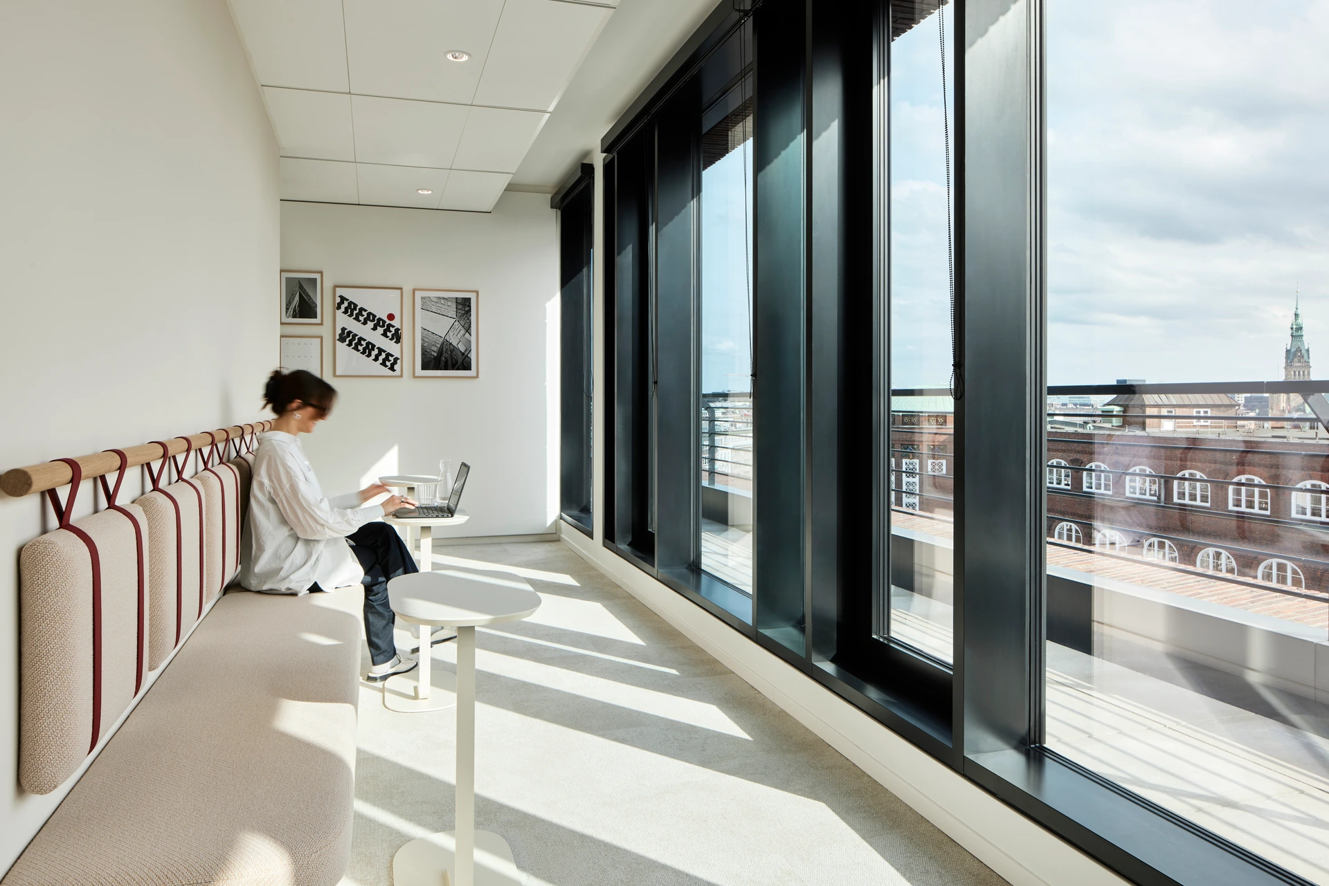 haspaONE / HAMBURG Copyright © Laura Thiesbrummel Architekturfotografie / Konzept & Design: combine consulting GmbH