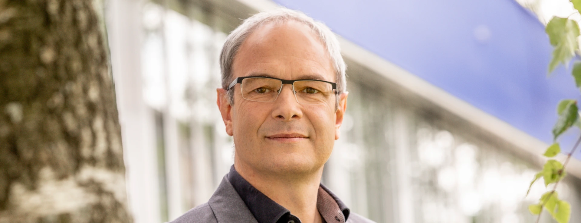 Prof. Dr. Pascal Falter-Braun