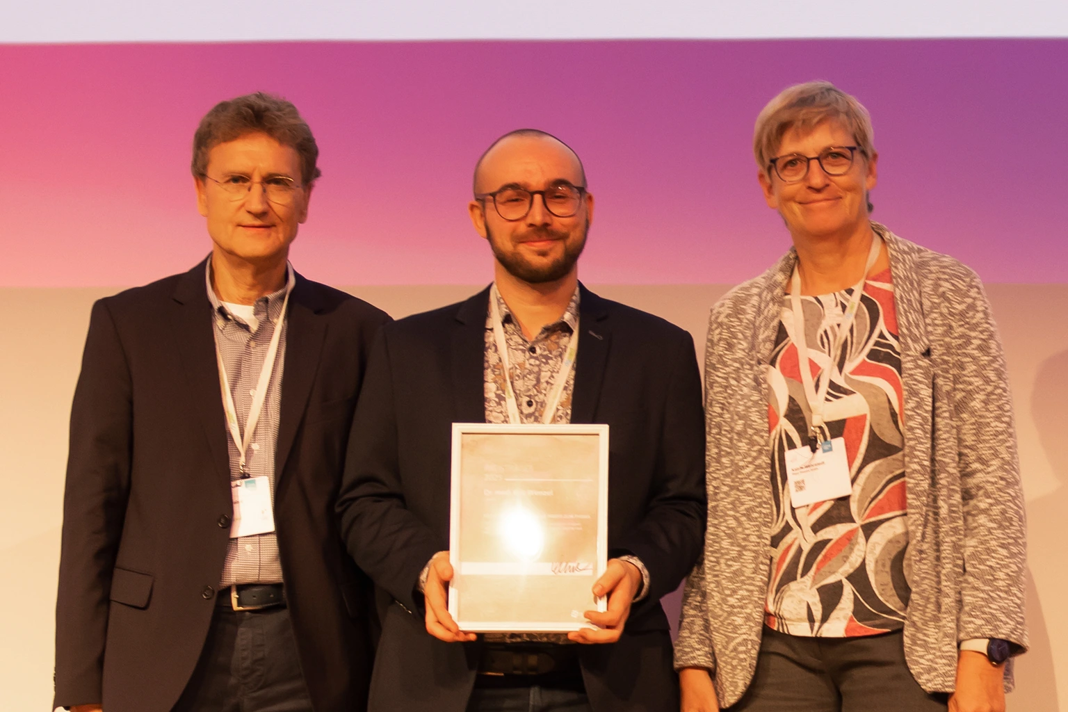 Eric Wenzel Übergabe Jürgen Biercher-Preis_1