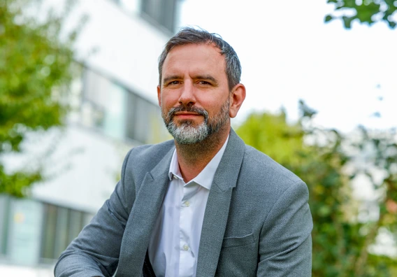 Porträt Stefan Stricker