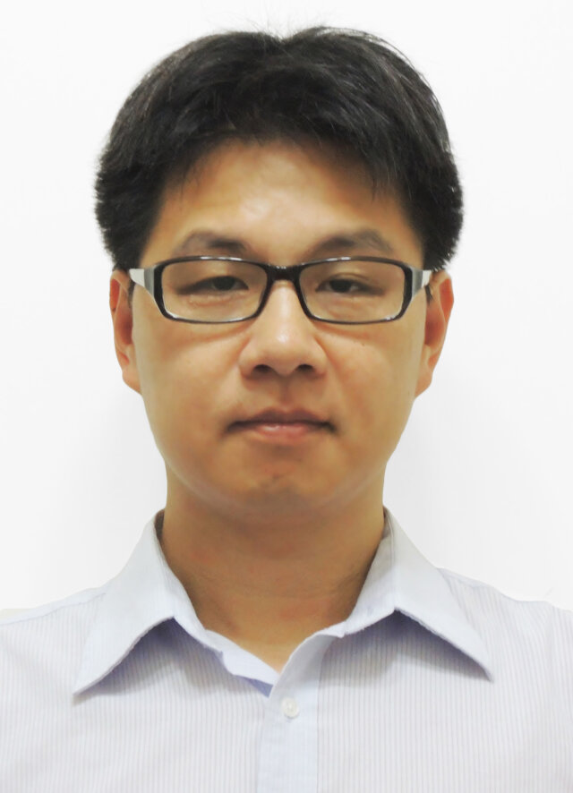 Dr. Derren Huang
