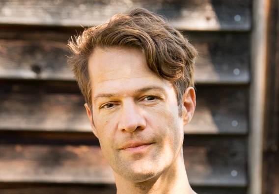 Porträt Fabian Theis