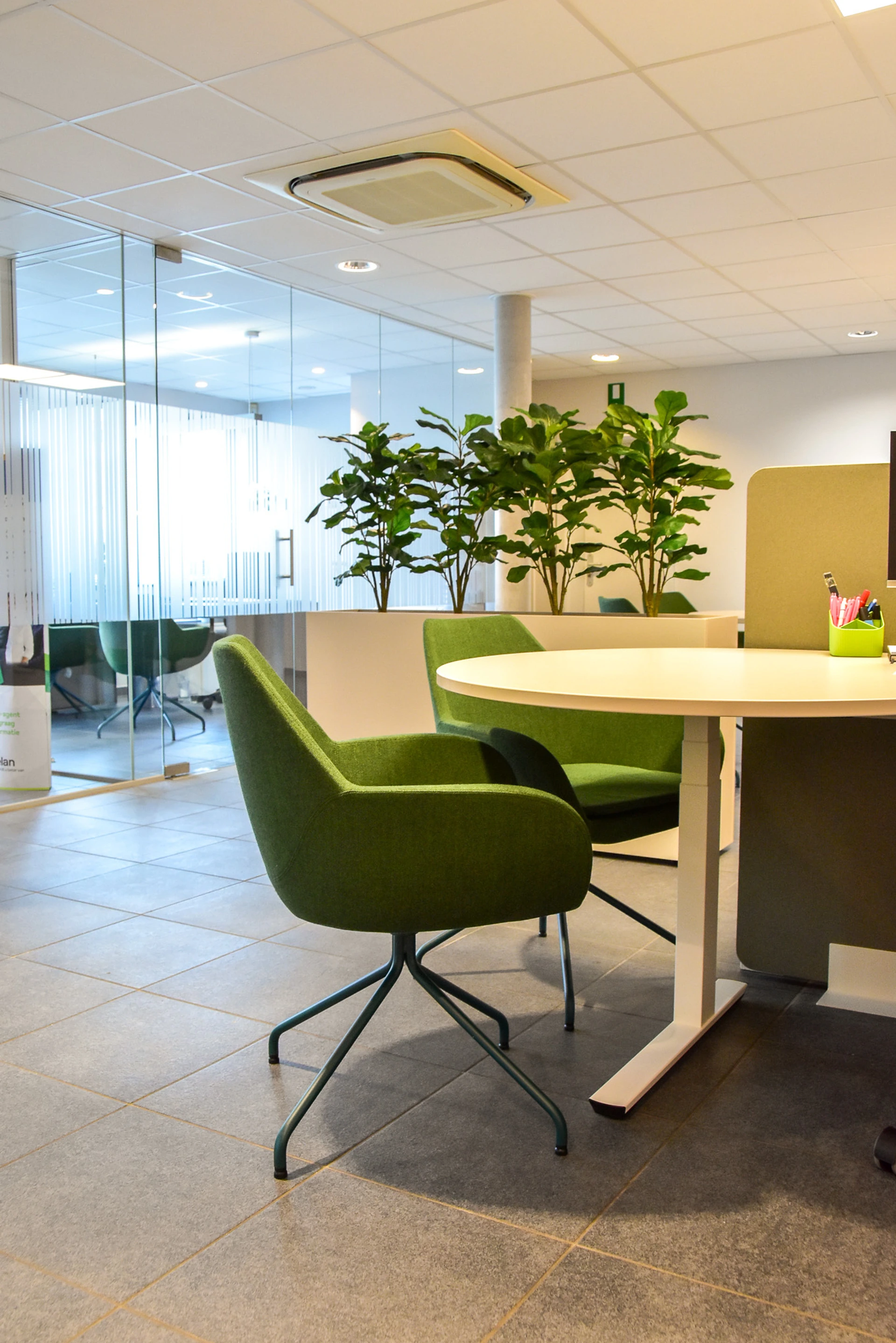 Kantoorrenovatie bij Deblaere & Vande Maele - Referentie Loff Kantoorinrichting (26)