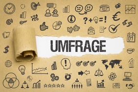 Umfrage / Papier mit Symbole
