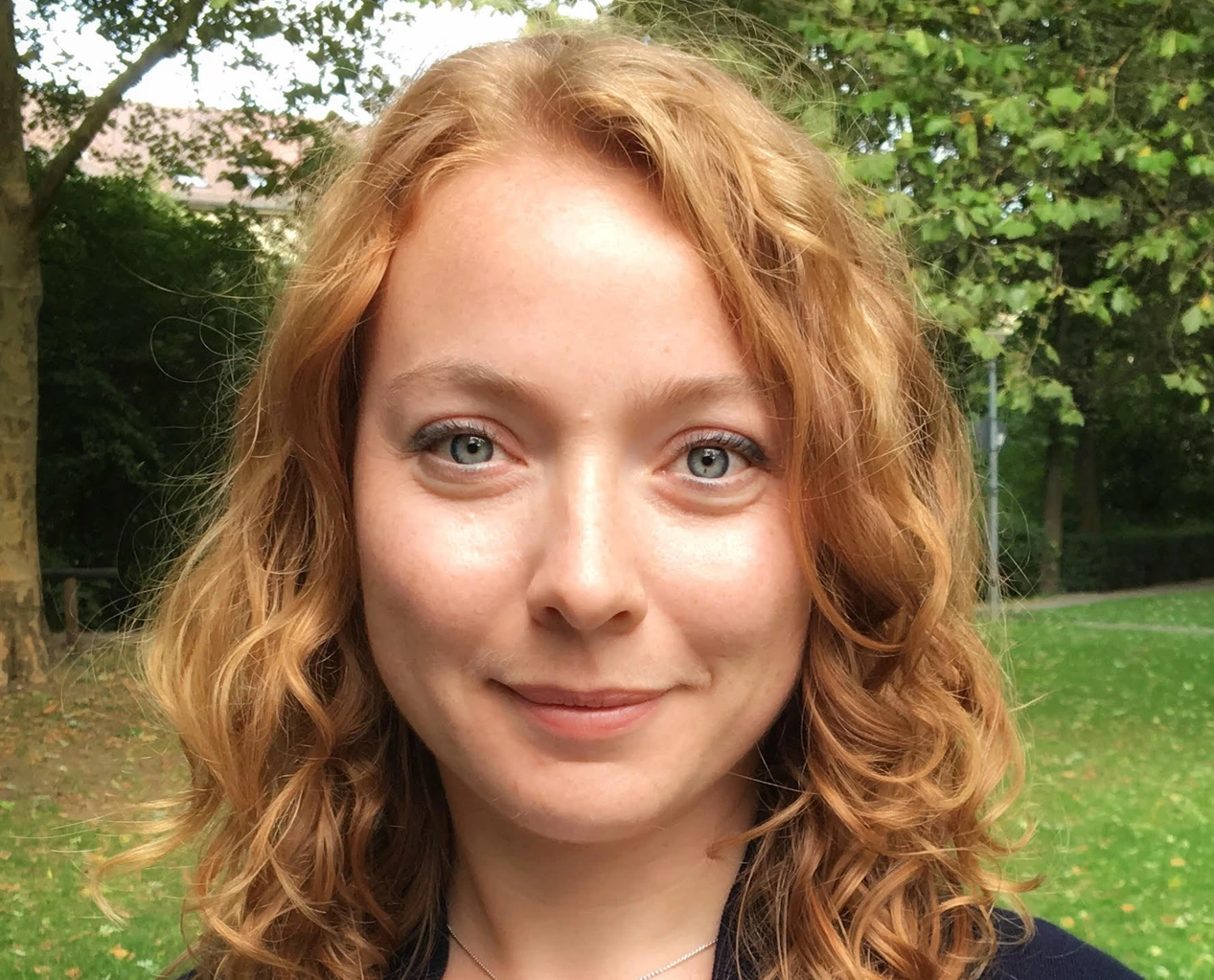 Porträt Zeynep Akata