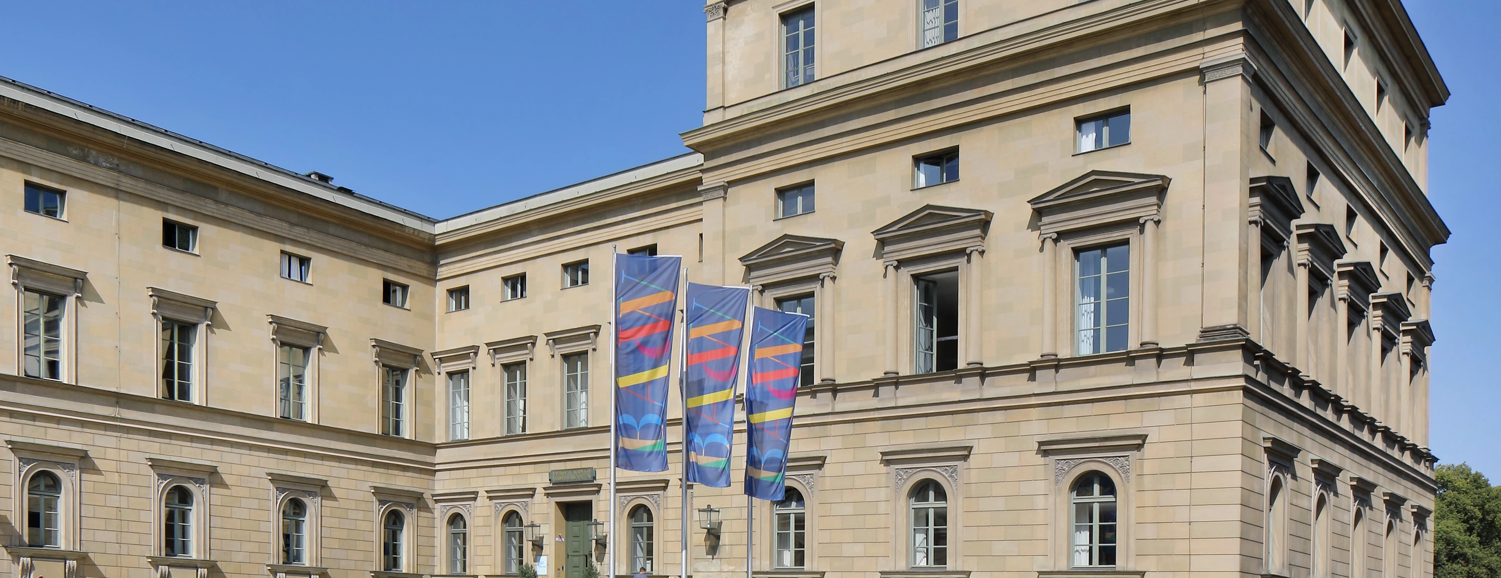 Bayerische Akademie der Wissenschaften BAdW_Fahnen_2019