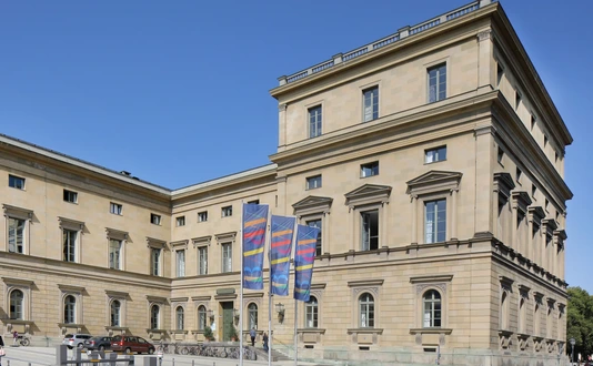 Bayerische Akademie der Wissenschaften BAdW_Fahnen_2019