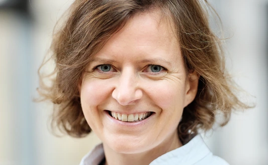 Julia_Sbierski_Kind_Med_Mitarbeiter_ 39