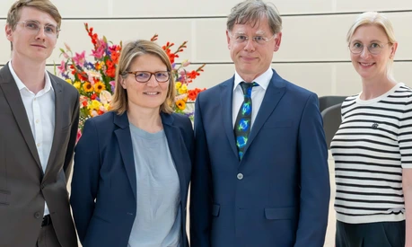 Gruppenbild DZKJ
