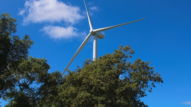Cinq éoliennes autorisées aux Vastres