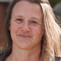 Porträt Claudia Knappe