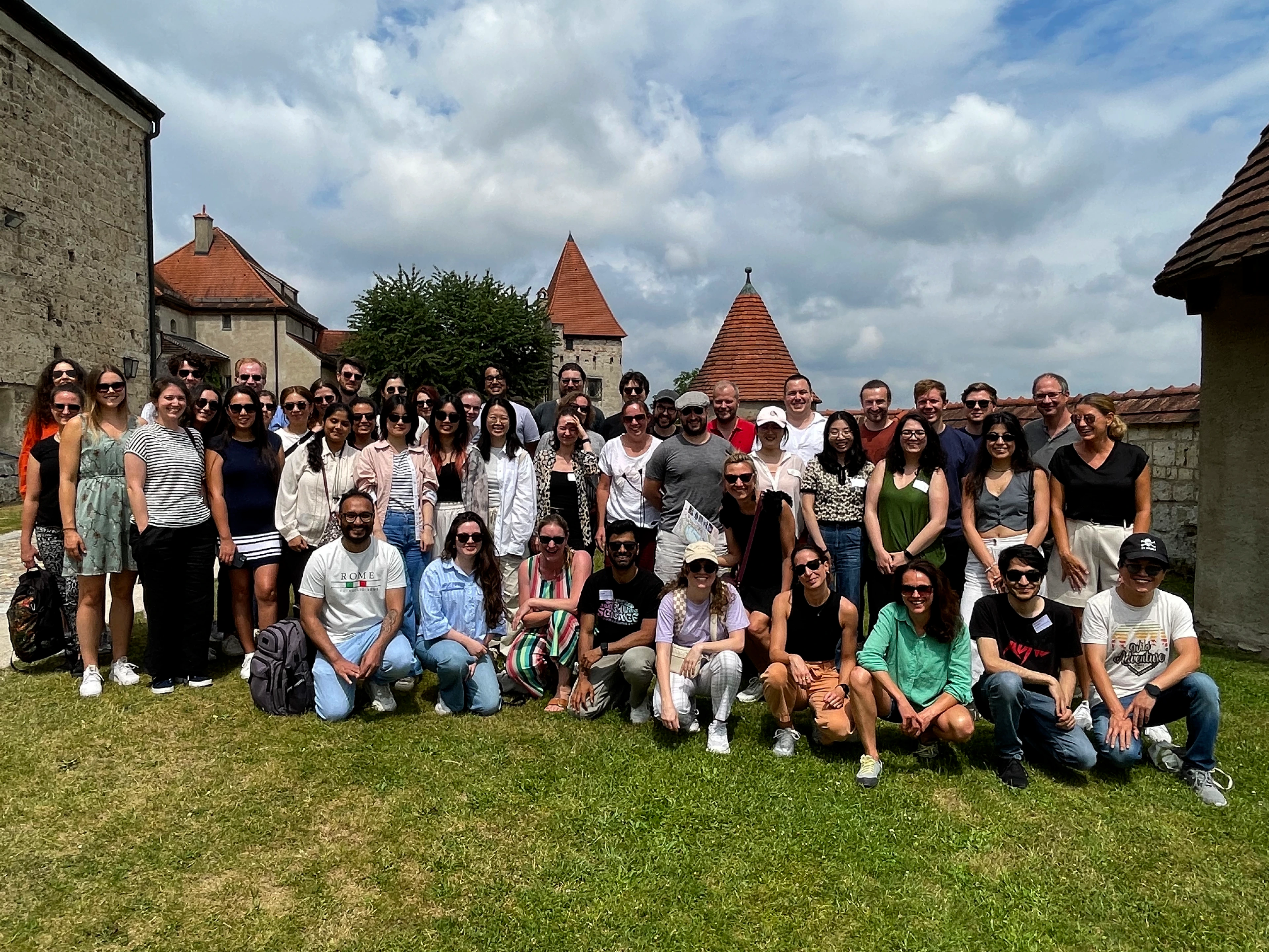 Gruppenfoto Summer Retreat 2025 Burghausen