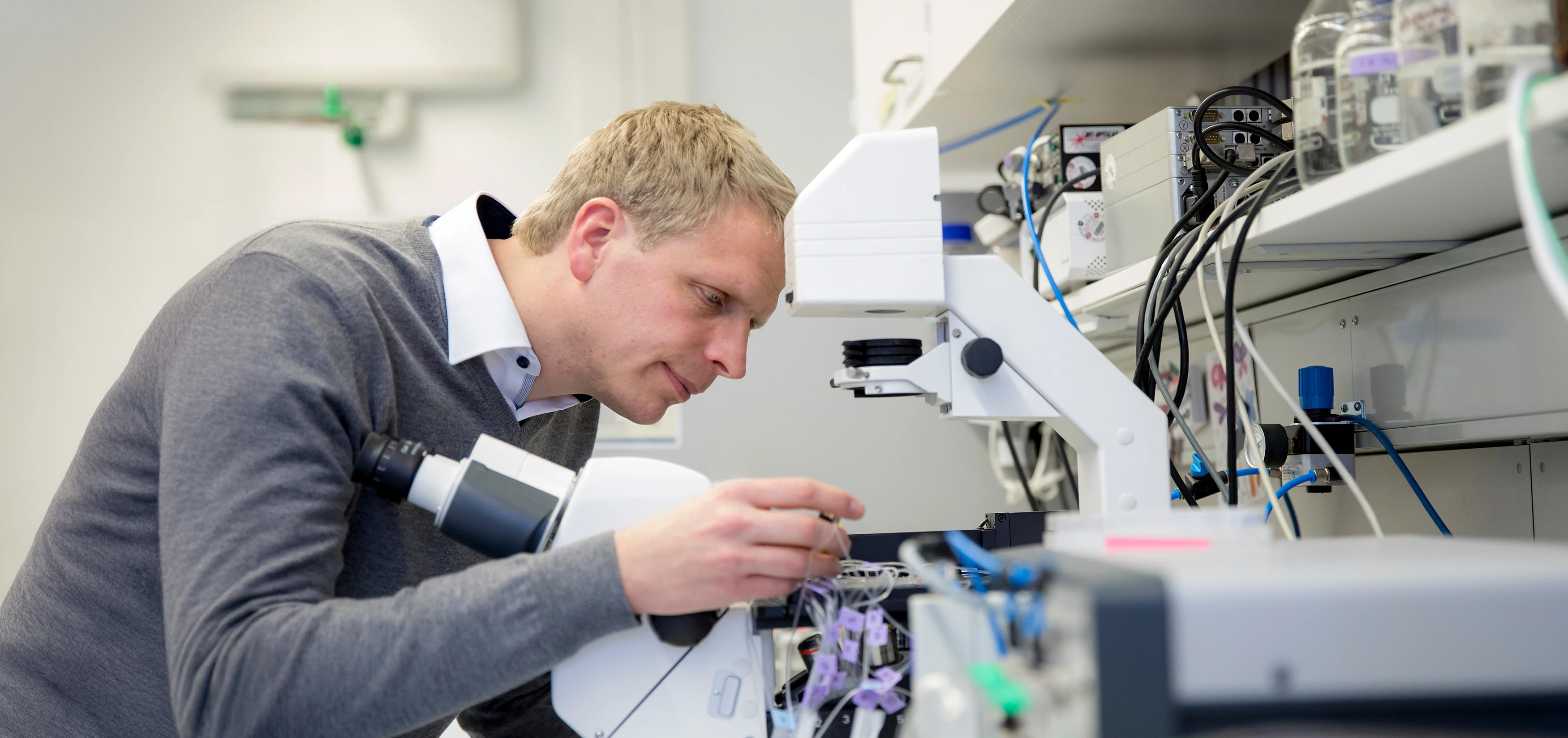 Matthias Meier im Lab, Pioneer Campus