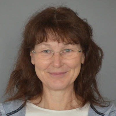 Porträt Andrea Schaarschmidt