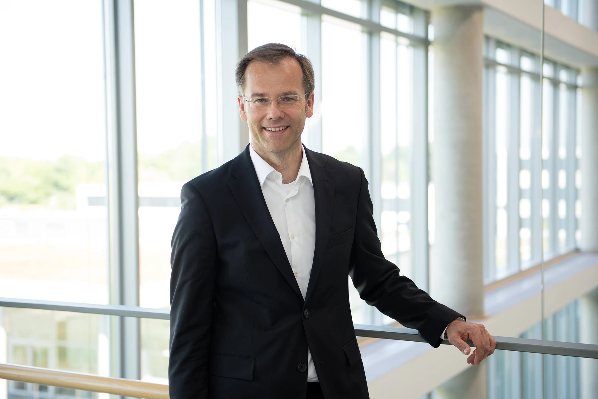 Dr. Georg Wiesinger ist einer der führenden Experten für Raumakustik in Deutschland.